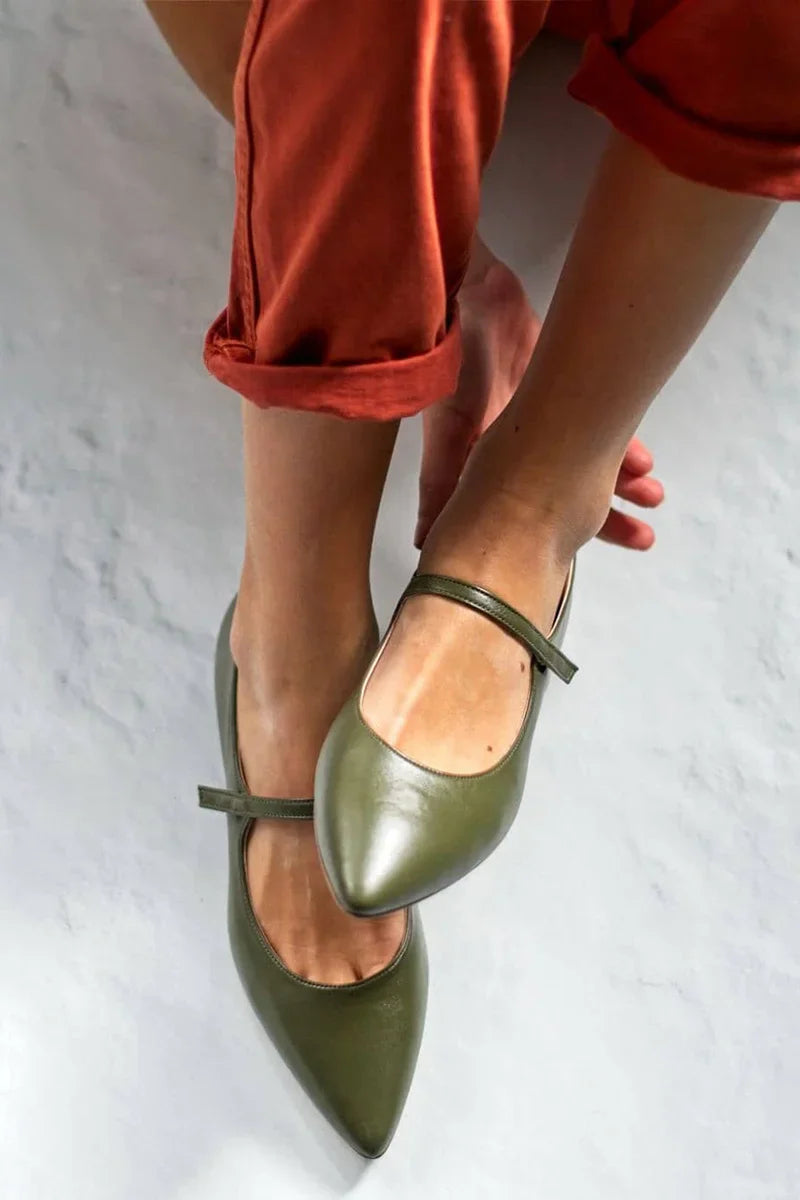 NORTHLINE STUDIO | MARY JANE FLATS