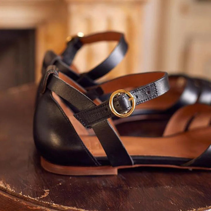 NORTHLINE STUDIO | STRAPPY FLAT SANDALS