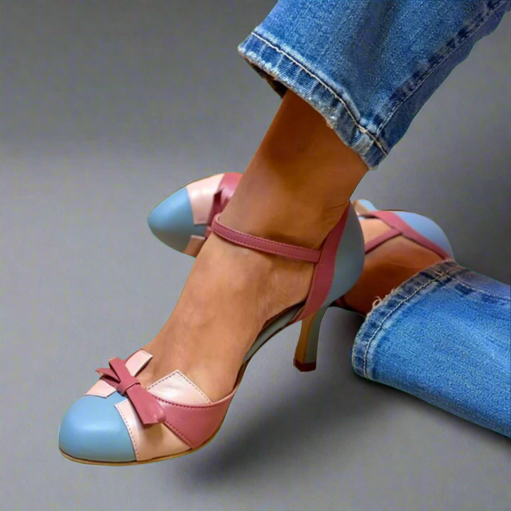 COLETTE | VINTAGE BOW HEELS