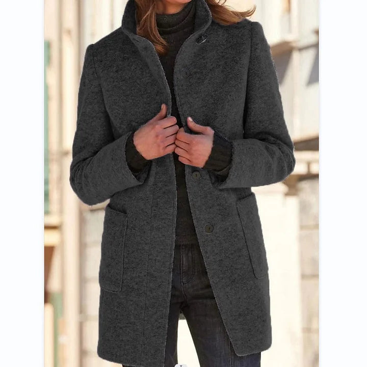 NORTHLINE STUDIO | Sleek Windbreaker Coat