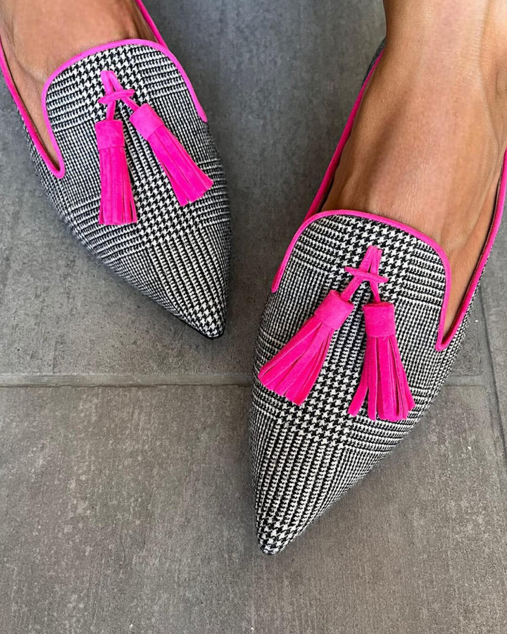 NORTHLINE STUDIO | POINTED LOAFER WITH FLUO FRINGES