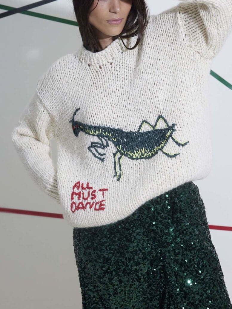 NORTHLINE STUDIO | STATEMENT MANTIS SWEATER