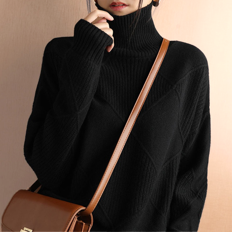 NORTHLINE STUDIO | Cozy Lotus Sweater