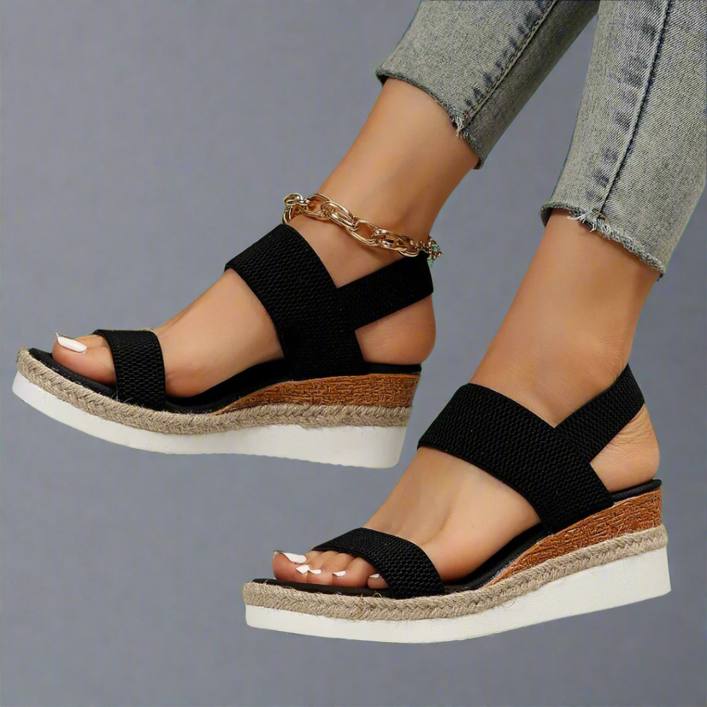 NORTHLINE STUDIO | BLACK PLATFORM SANDALS