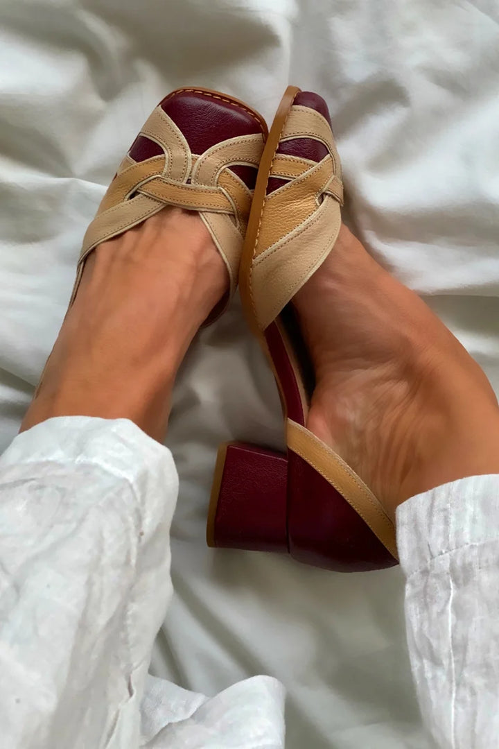NORTHLINE STUDIO | TRI-COLOR SLIP-ON FLATS