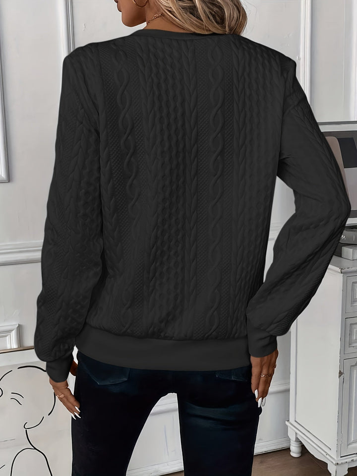 NORTHLINE STUDIO | Elegant Knitted Sweater