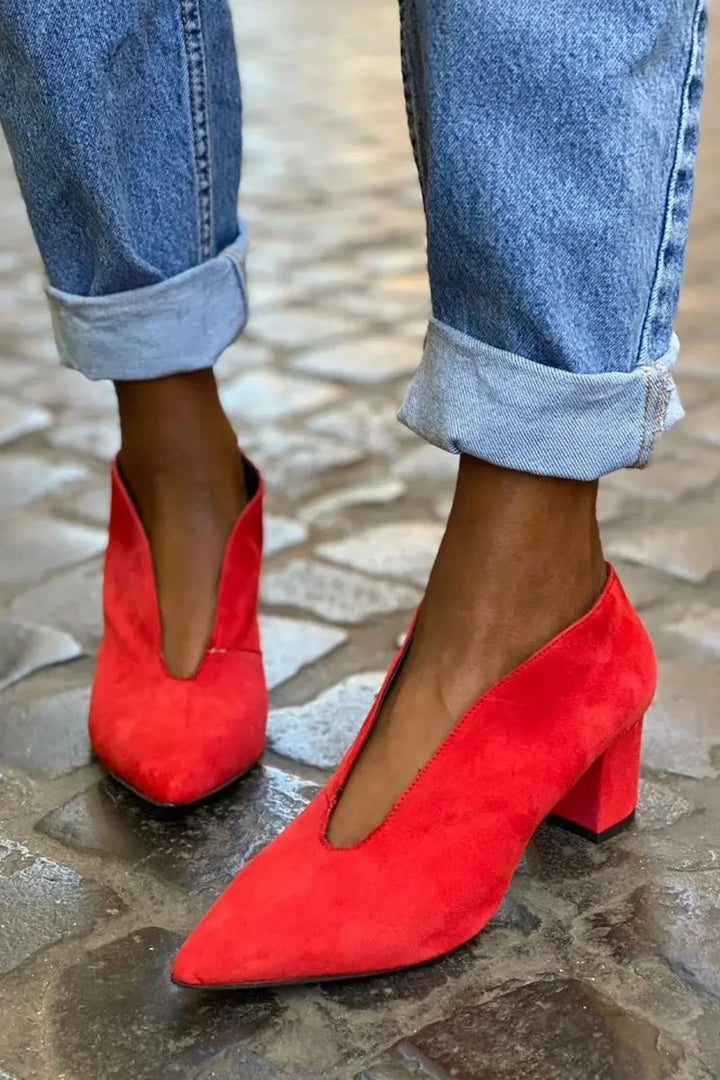 NORTHLINE STUDIO | ELEGANT BLOCK HEEL PUMPS