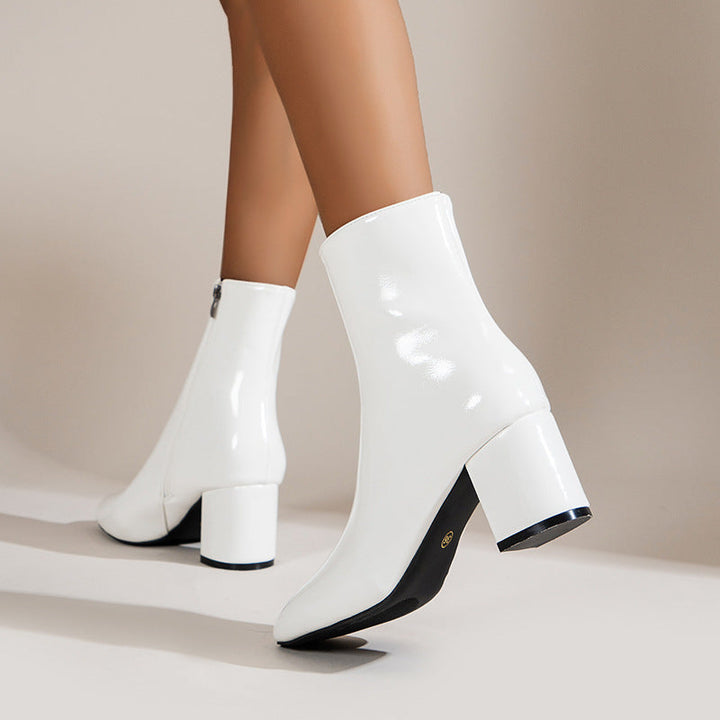 NORTHLINE STUDIO | GLOSSY WHITE ANKLE BOOTS