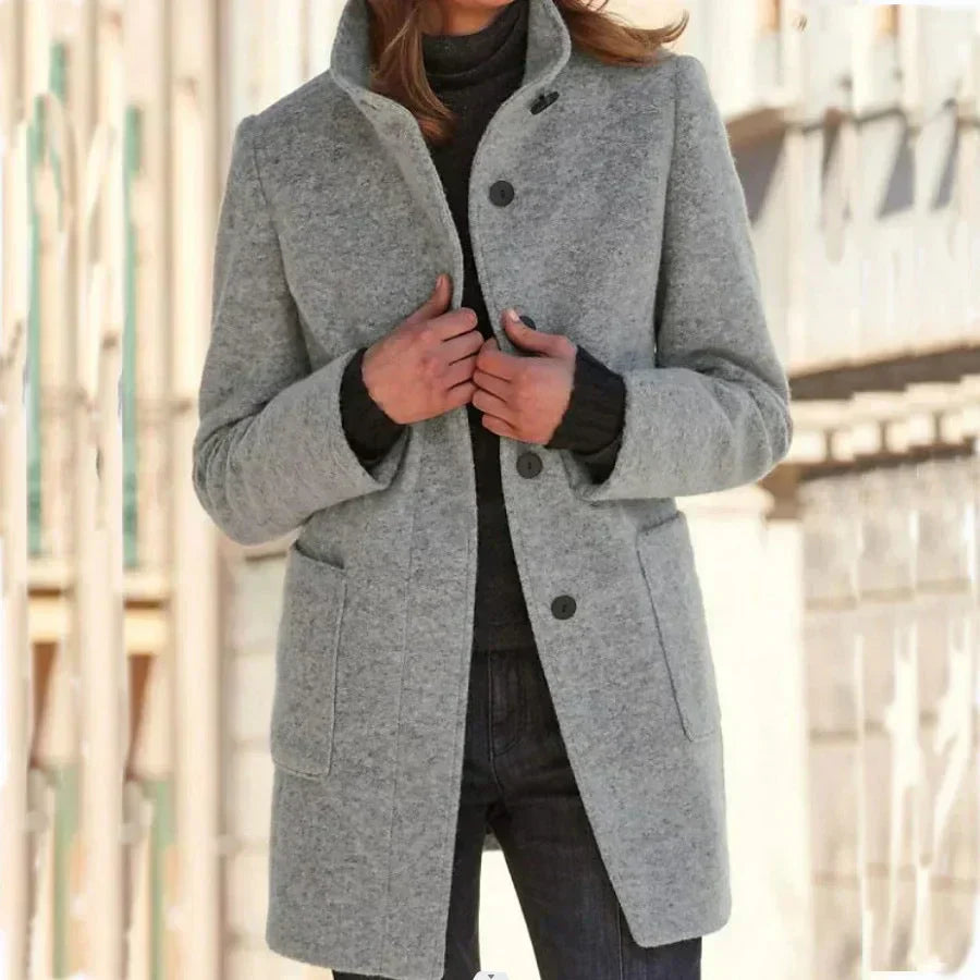 NORTHLINE STUDIO | Sleek Windbreaker Coat