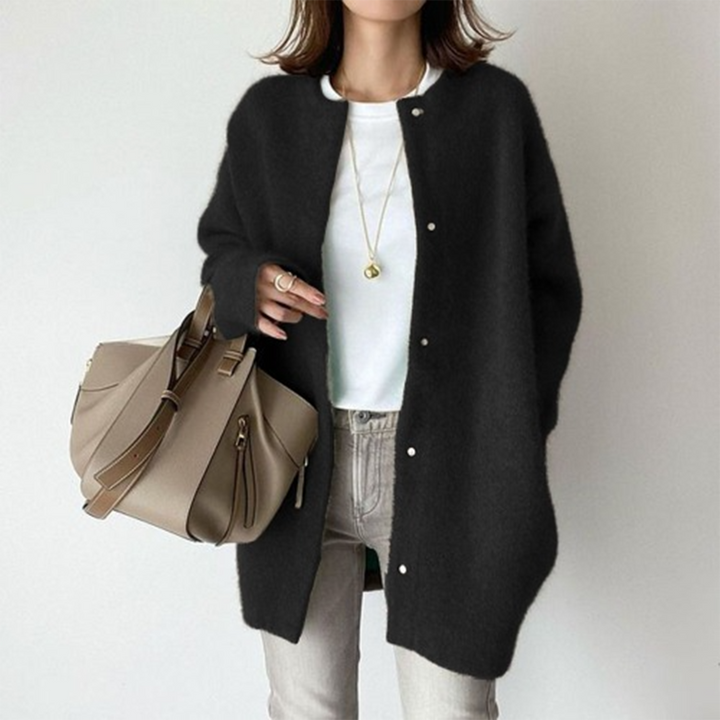 NORTHLINE STUDIO | Refined Layering Cardigan