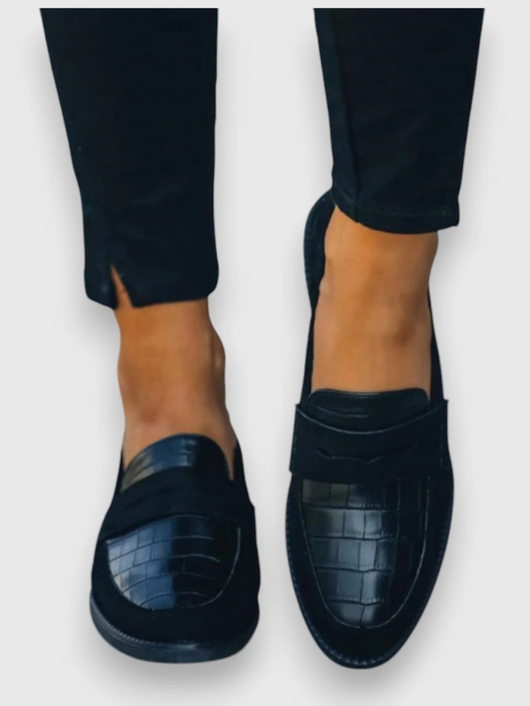 AVA CROC-DETAIL ORTHOPEDIC LOAFERS