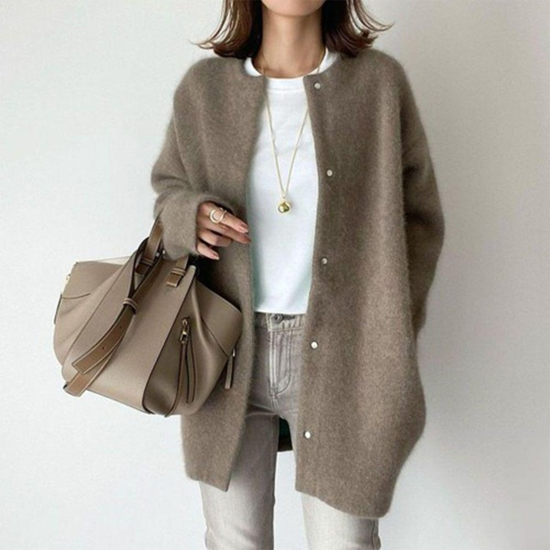 NORTHLINE STUDIO | Refined Layering Cardigan