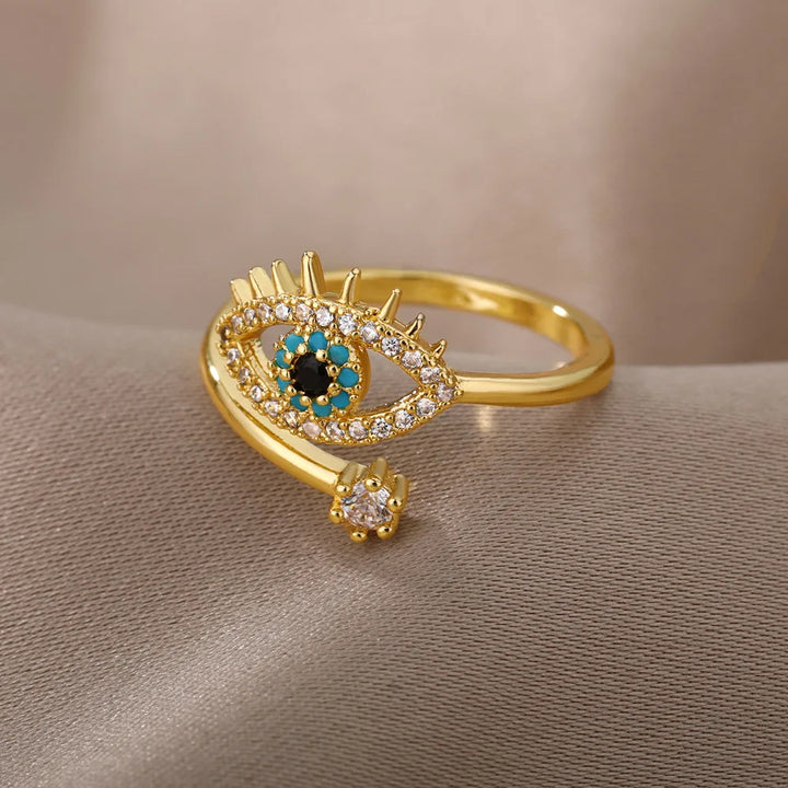Vita Nova I Lucky Blue Eye Ring