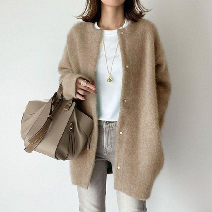 NORTHLINE STUDIO | Refined Layering Cardigan