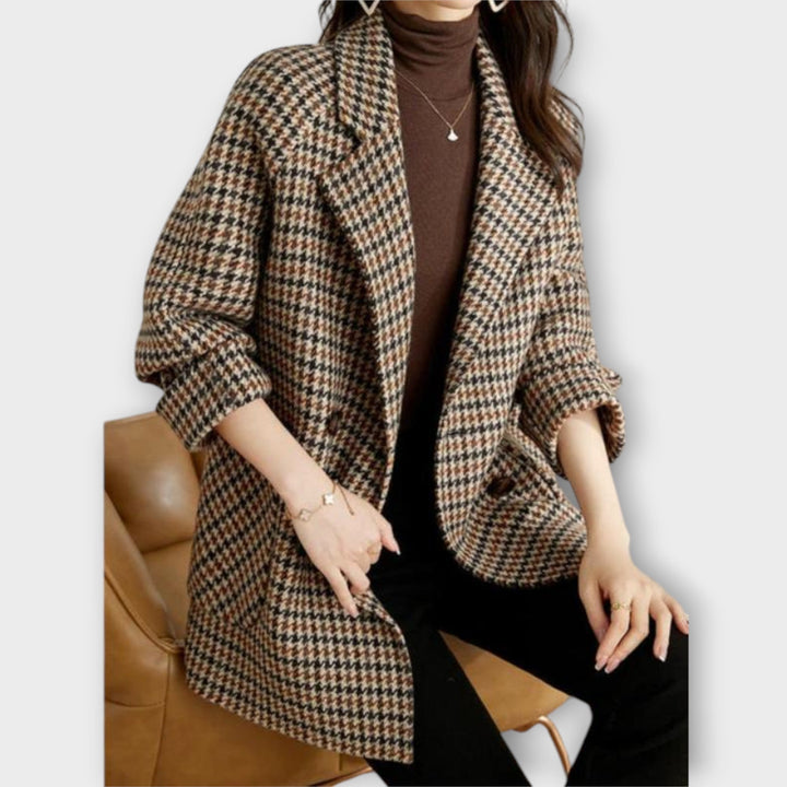 NORTHLINE STUDIO | Elegant Coat