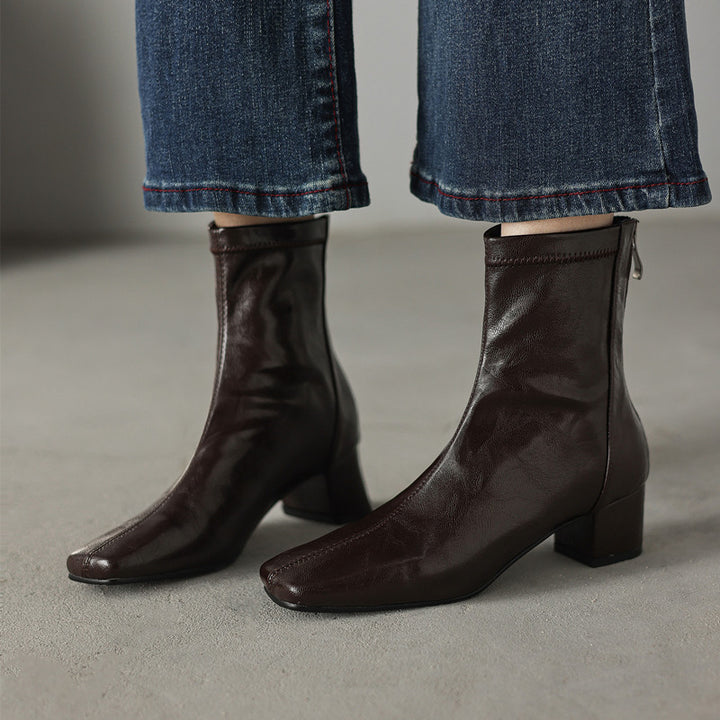 NORTHLINE STUDIO | MINIMALIST BLOCK-HEEL ANKLE BOOTS