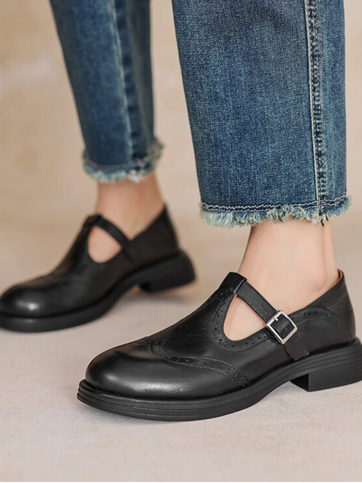 LARA VINTAGE MARY JANE FLATS
