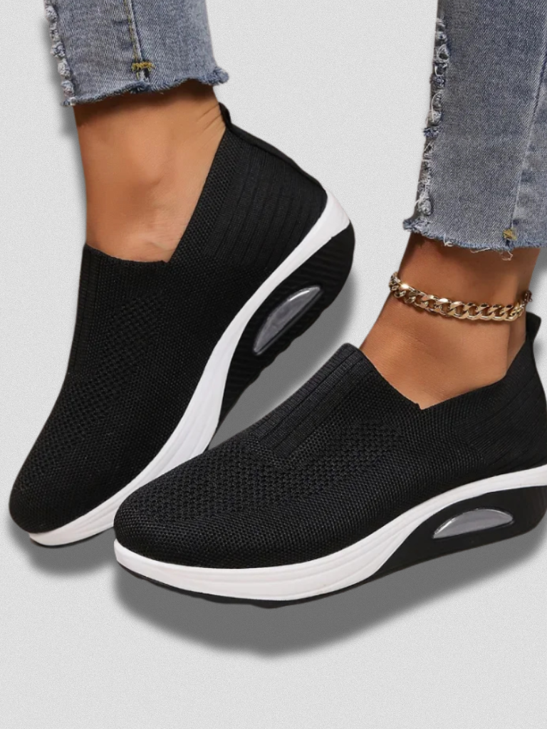 ADRIENNE WALKING SHOES