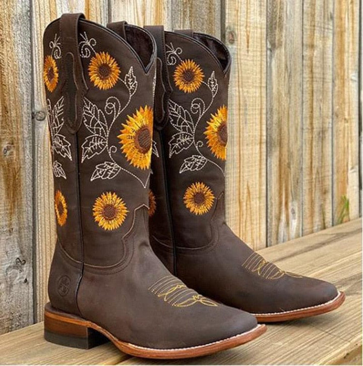 NORTHLINE STUDIO | Bloom Boots