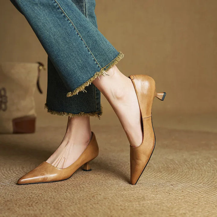 NORTHLINE STUDIO | POINTED SLINGBACK HEELS