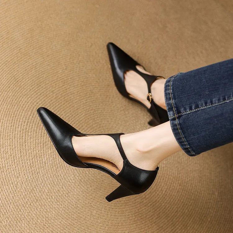 NORTHLINE STUDIO | T-STRAP POINTED HEELS
