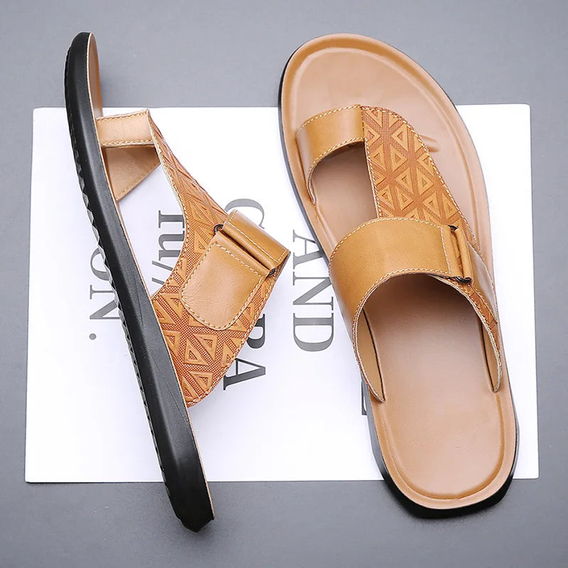 LIAM | CLASSIC TOE-LOOP SANDALS