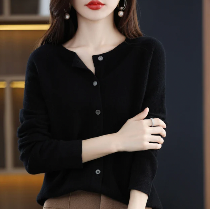 NORTHLINE STUDIO | Classic Cardigan