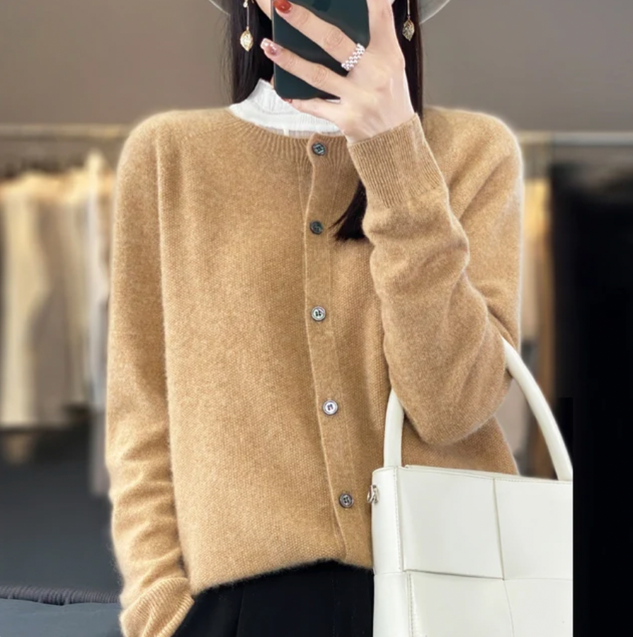 NORTHLINE STUDIO | Classic Cardigan