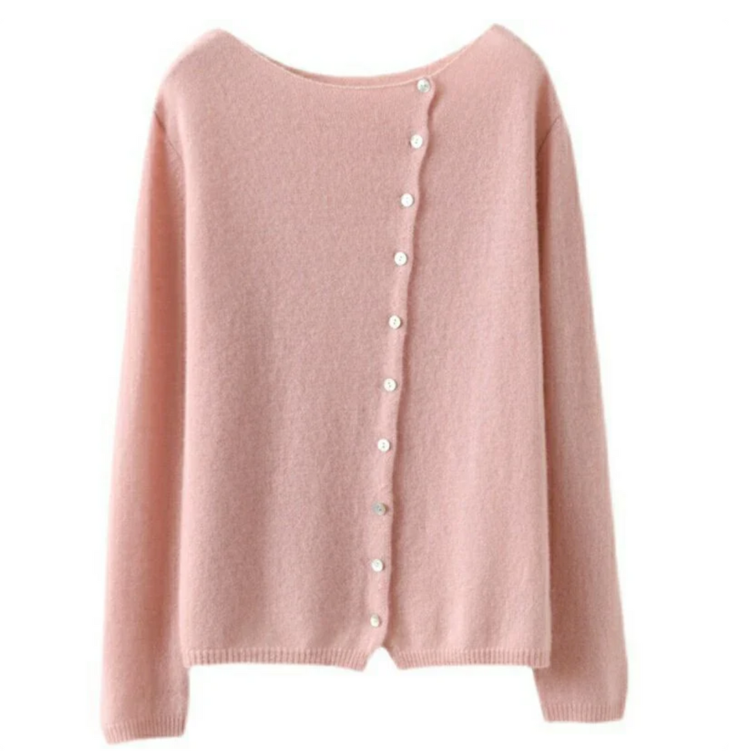 NORTHLINE STUDIO | Elegant Wool Cardigan