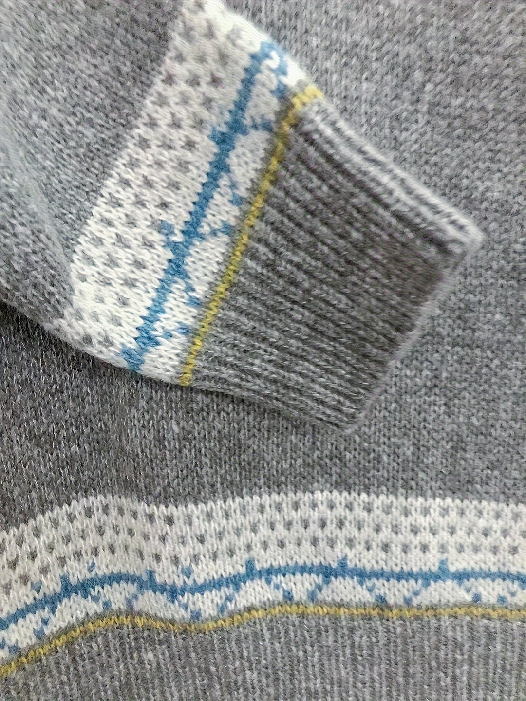 NORTHLINE STUDIO | COMFORTABLE ELEGANT SWEATER