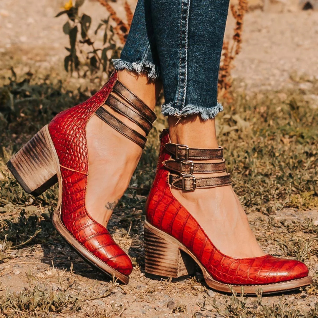 HARPER | VINTAGE STRAP BLOCK HEELS