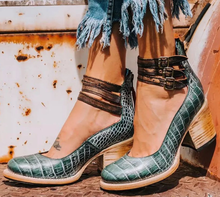 HARPER | VINTAGE STRAP BLOCK HEELS