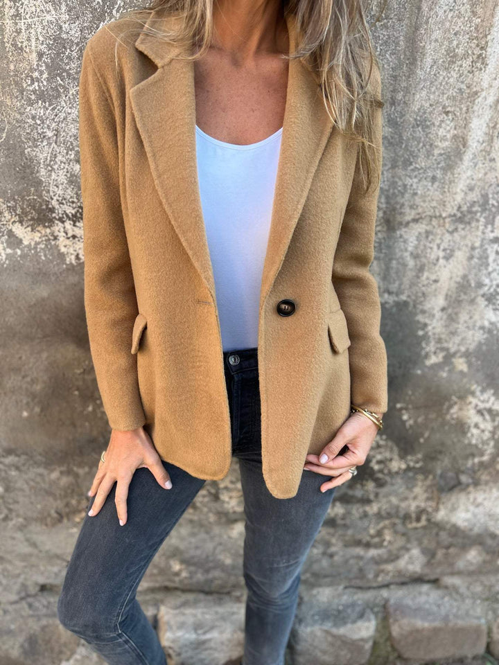 NORTHLINE STUDIO | CLASSIC TAILORED BLAZER