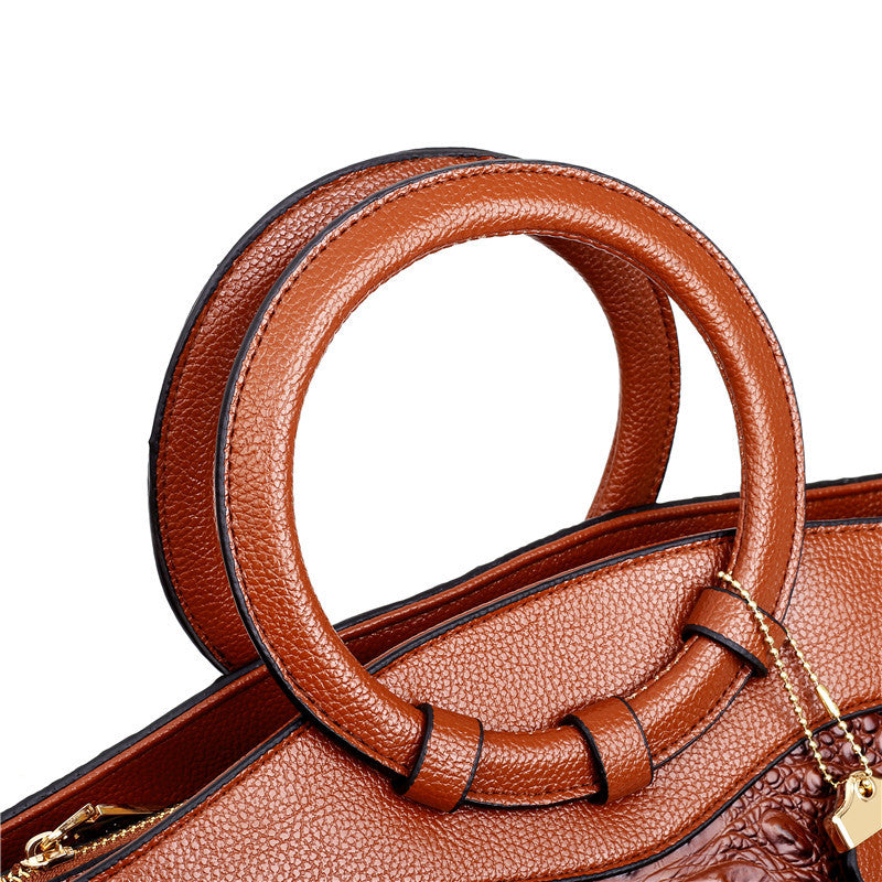 NORTHLINE STUDIO | CROCODILE STYLE HAND BAG