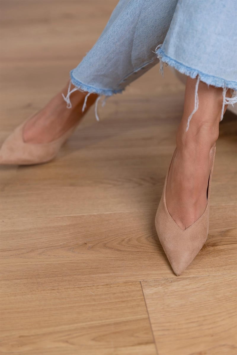 NORTHLINE STUDIO | SUEDE SLINGBACK HEELS