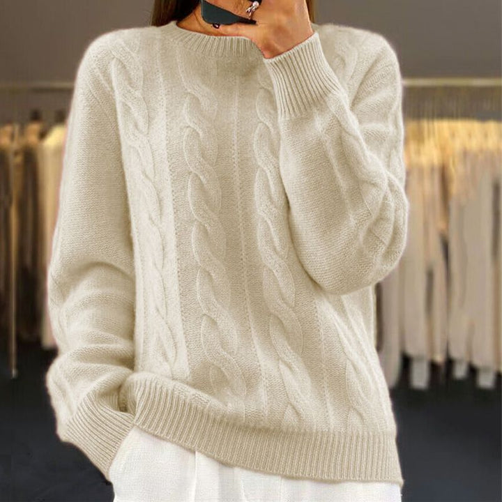 NORTHLINE STUDIO | SOFT CABLE-KNIT SWEATER