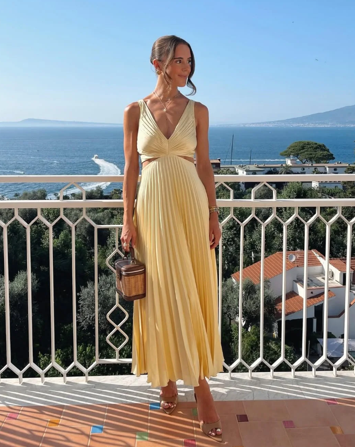GISELLE | PLEATED CUTOUT DRESS